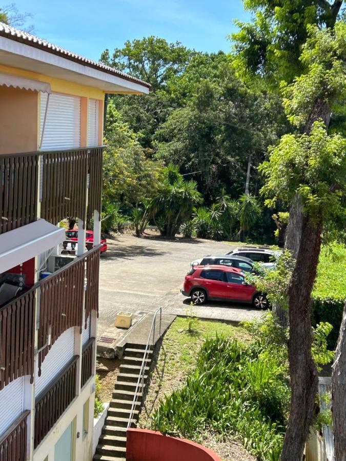 Appartement Les Pieds Dans L'Eau Sainte-Anne Exterior foto